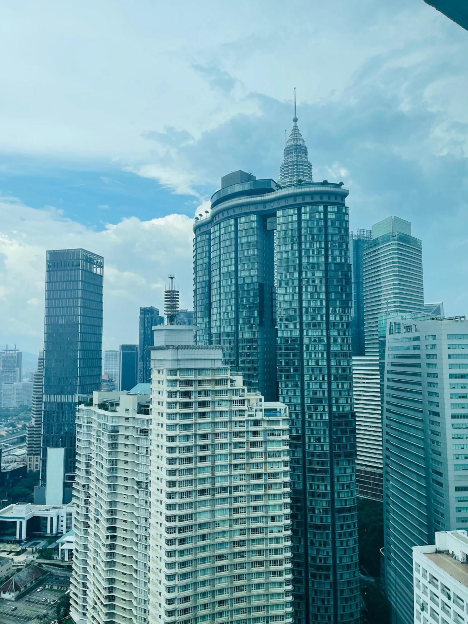 Vortex Suites Klcc By Yashrib Kuala Lumpur Exterior foto